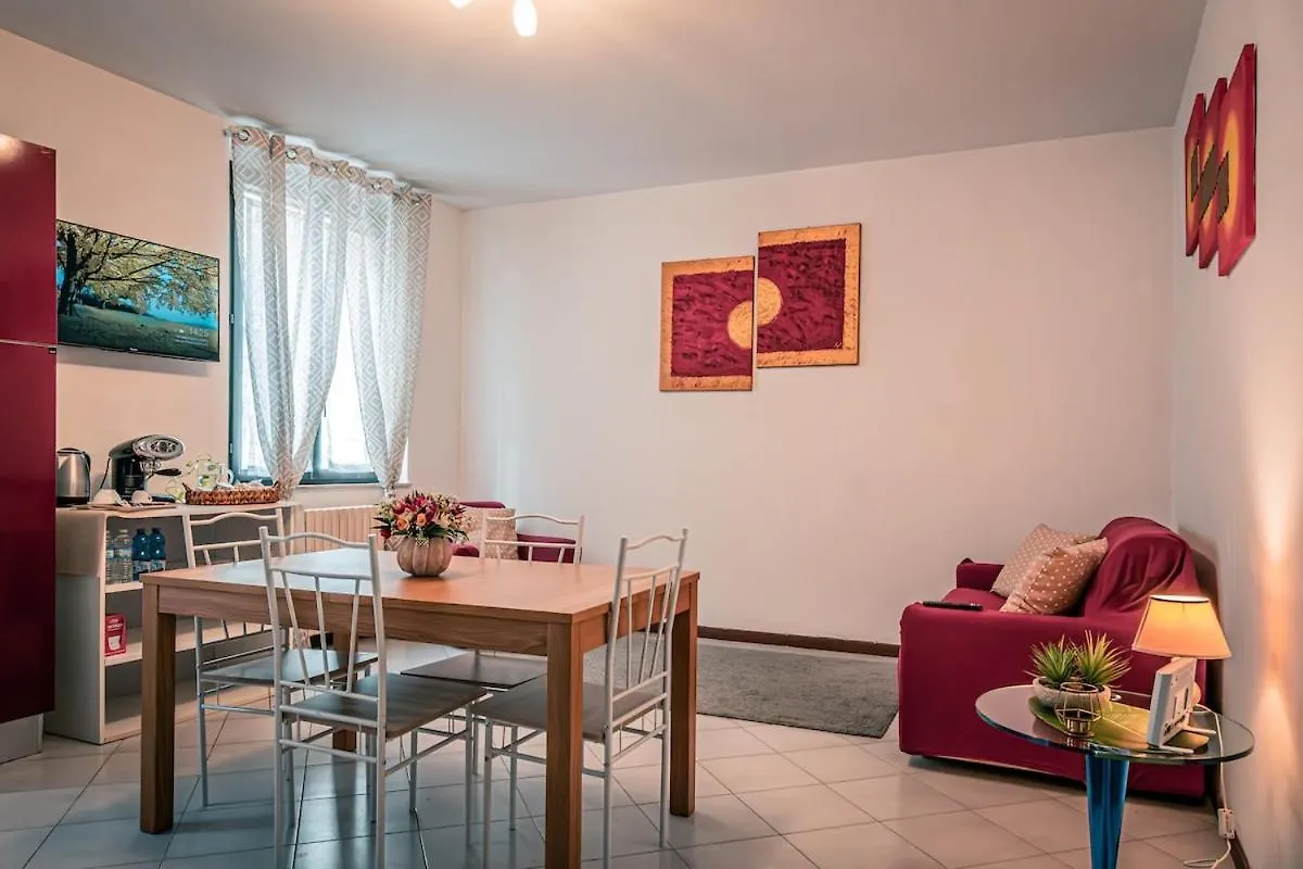 Fronte Ospedale, Parcheggio Gratis E Centro Vicino Apartment Piacenza Italy